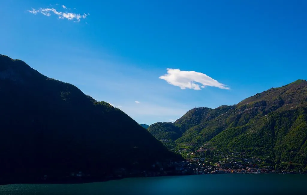 Tra Lago E Montagna Baita La Morena Nesso 0*,  Italy